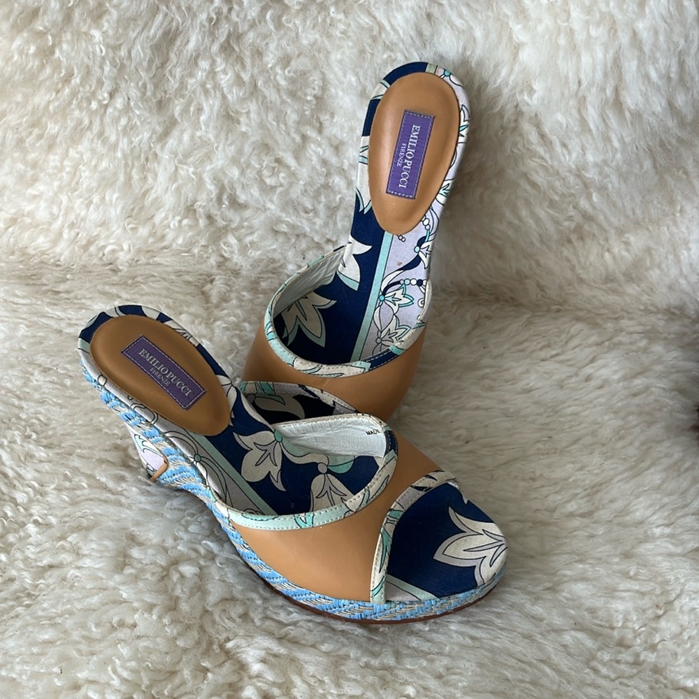 Emilio Pucci Tan Leather & Navy Floral Wedge Sandals